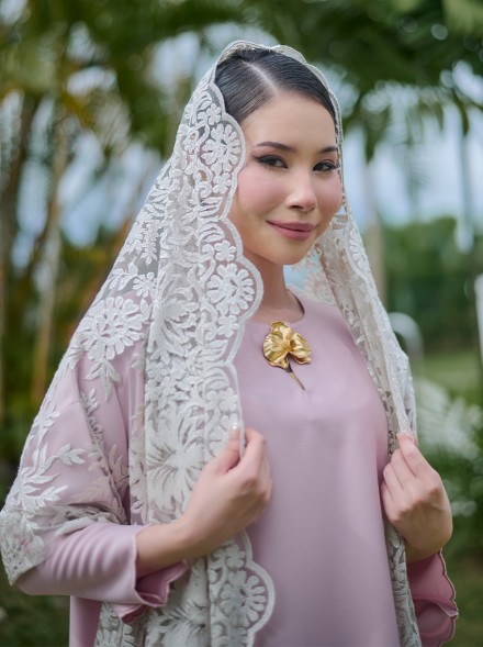 Aurea Selendang